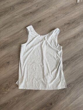 Old Navy Light Gray Ribbed Tank Top